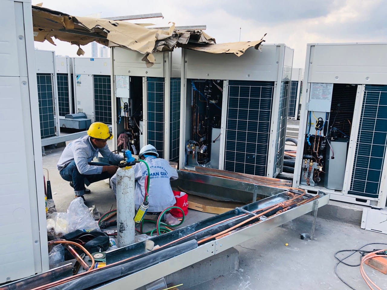 Lắp đặt máy lạnh trung tâm VRV và VRF